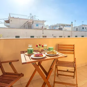 Riviera House Apartament